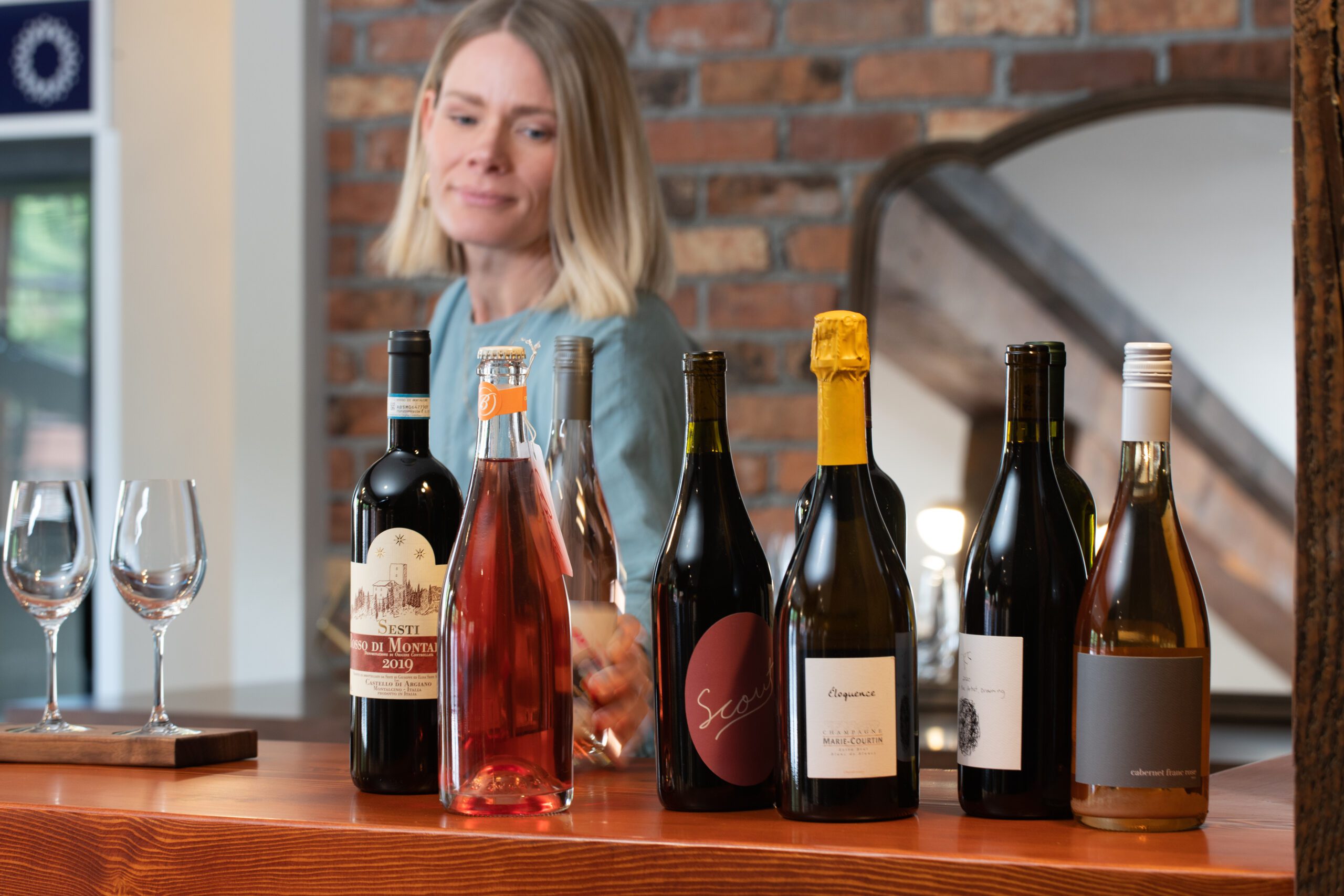 Eliza Wine Bar2